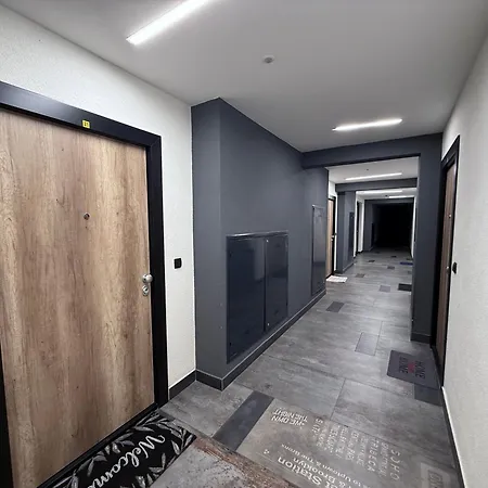 Stan Na Dan - Bulevar Sarajevo - Apartmani Nea Exterior photo